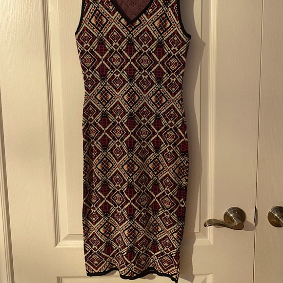 Jealous Tomato form fitting dress - Picture 4 of 4